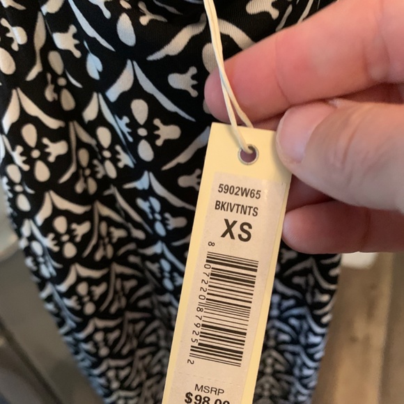 Max Studio flowy sumner strapoy dress. NWT. Retail 97 - Picture 3 of 5